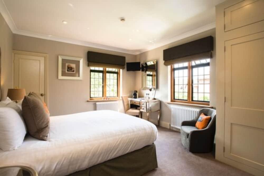 Seckford Hall Hotel & Spa Woodbridge Buitenkant foto